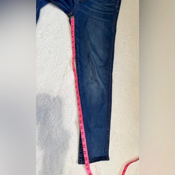 Madewell Medium Wash 9” High-Rise Skinny Jean - 29 - Picture 11 of 11